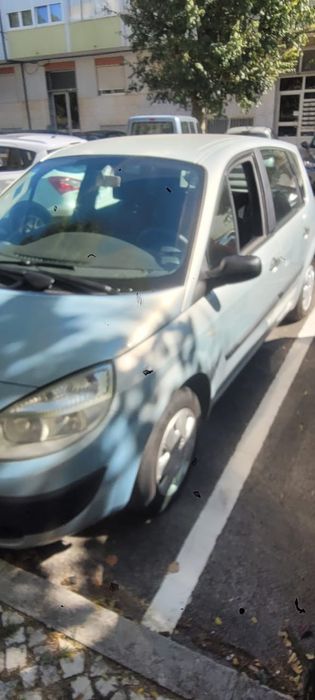 Renault Scénic 2003 | Bom estado | Ideal para primeiro carro