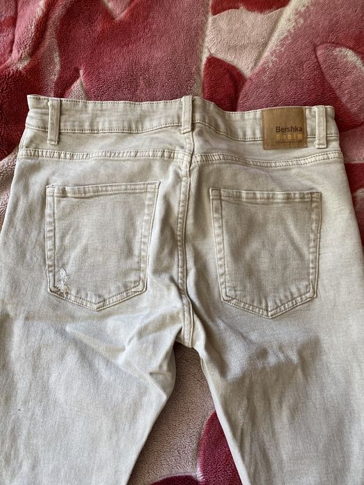 Джинсы мужские bershka