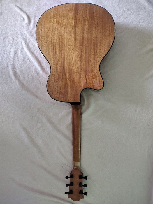 Gitara elektryczna akustyczna LAG T66CE