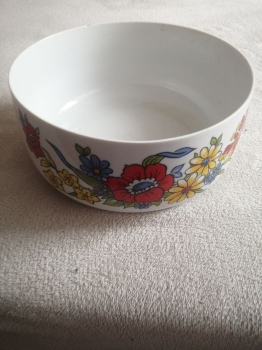 Sprzedam porcelanowa misę malowana