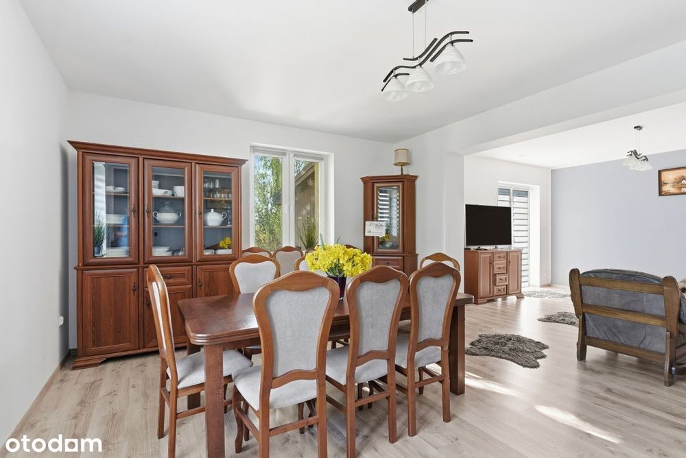 Dom 230 m², Działka 3194 m² ,Wiszniów k/Mirczy