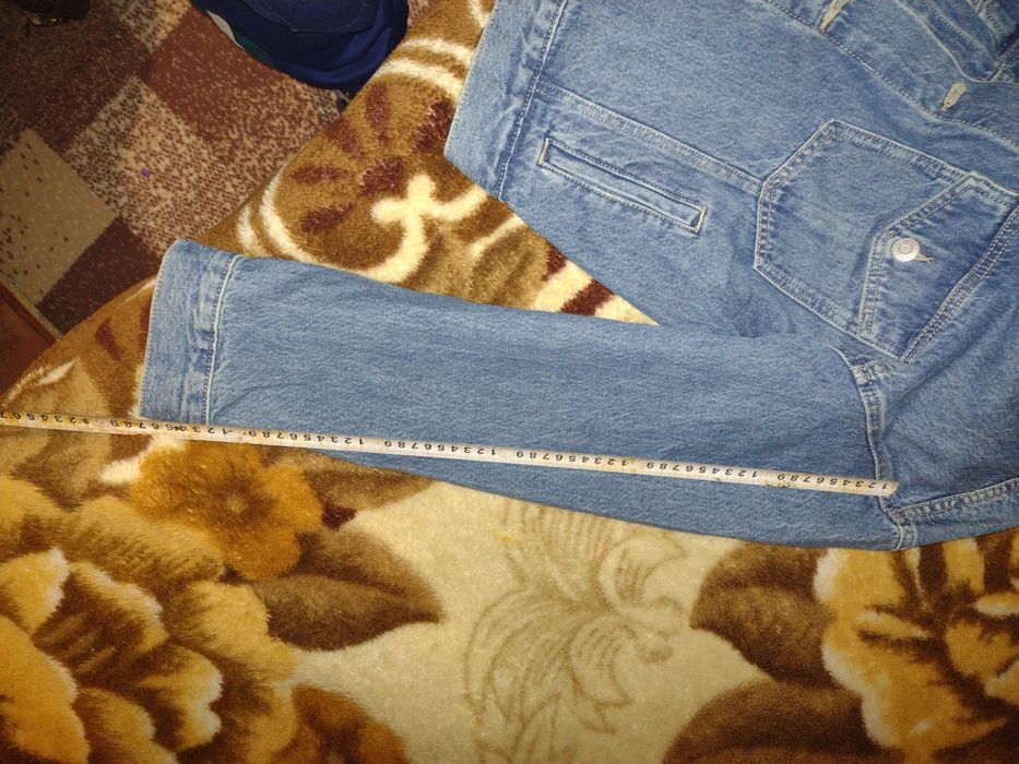 Куртка джинсова C&A, розмір M, стан відмінний.