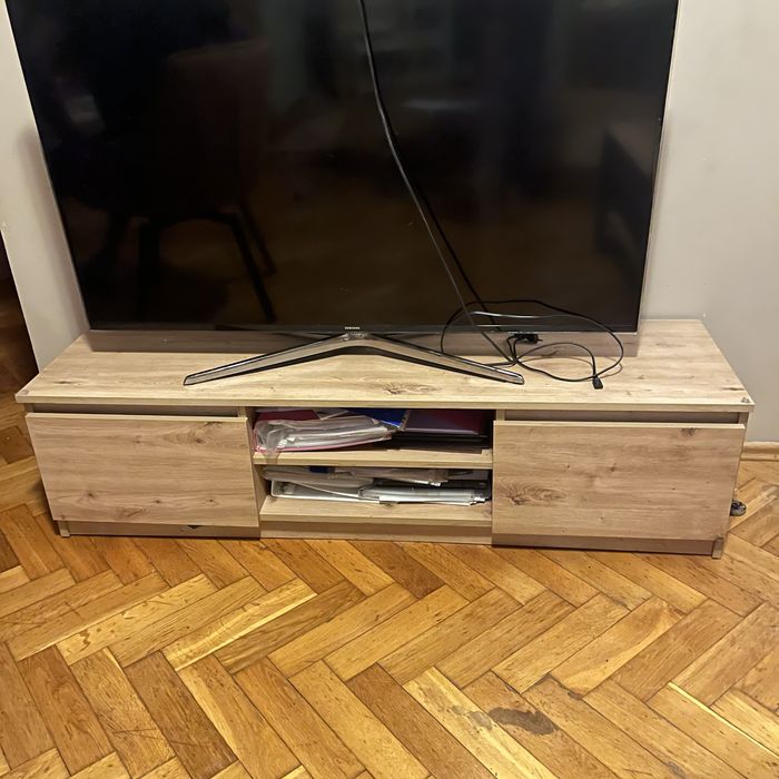 Szafka rtv pod telewizor
