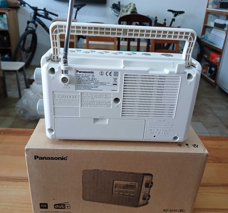 Rádio Panasonic RF D10