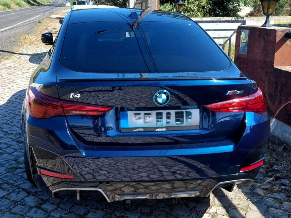 BMW i4 M50 xDrive (com pack desportivo M Pro)
