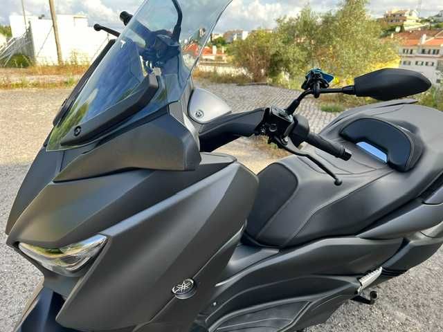 Yamaha XMAX 300 em excelente estado