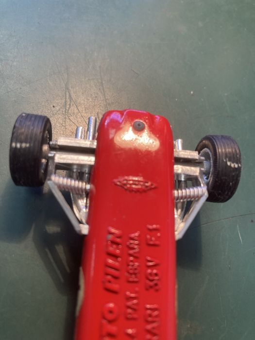 Miniatura Auto Pilen Ferrari 36V F.1