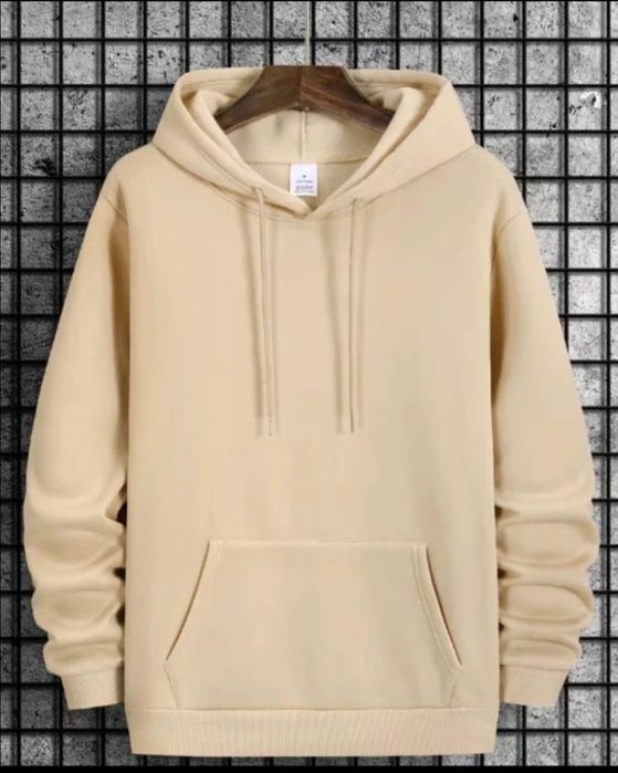 Męska bluza z czarnym nadrukiem w kolorze morelowym/kremowym