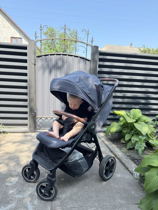 Прогулянкова коляска Britax Römer M