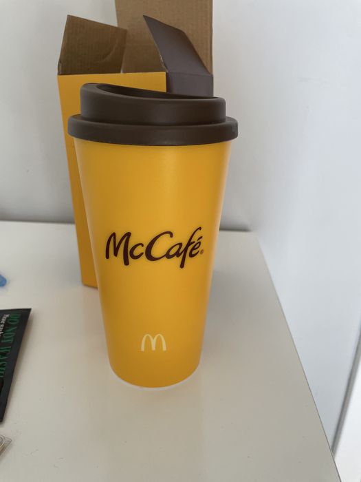 Mccafe limitowany plastikowy kubek 2021 nowy