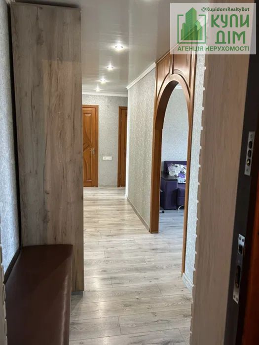 Продаж 3-кімнатної квартири, район Попова - View 2