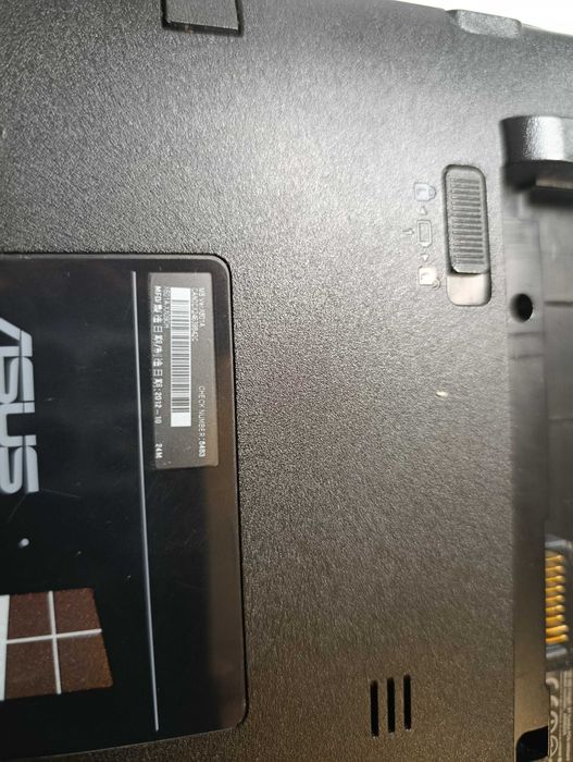 Laptop ASUS X501A - XX090H