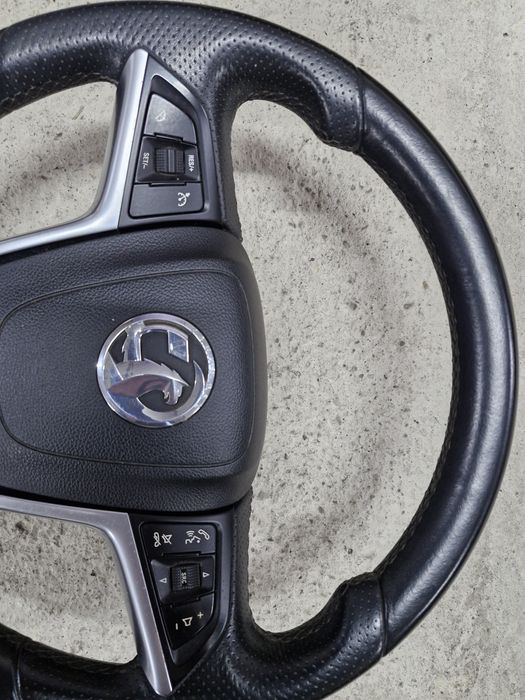 Руль кермо Opel Astra J Zafira Tourer
