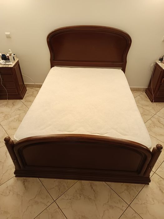 Cama com colchão