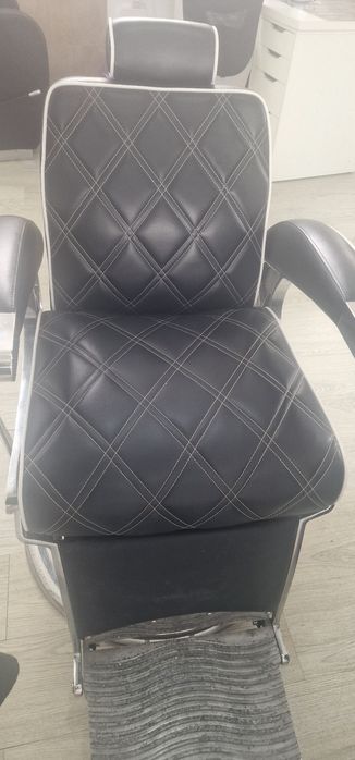 Cadeira de barbeiro como nova