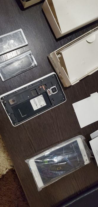 Samsung note edge кришка безпровідної зарядки