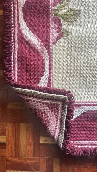 Tapete de Arraiolos verdadeiro feito a mão com ponto fino