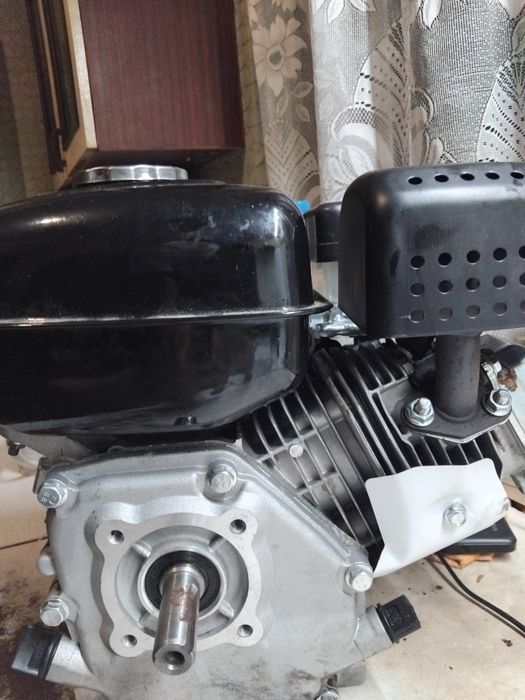 Двигун до мотоблоку Honda Gx 220