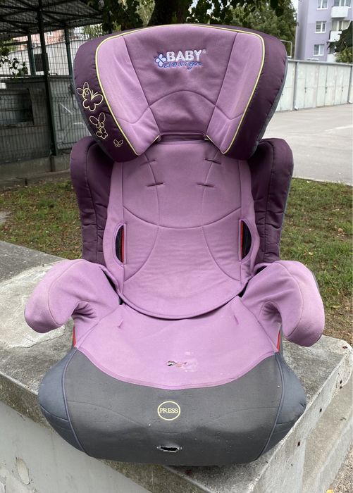 Fotelik samochodowy dla dziecka