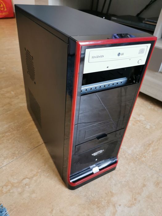 PC Asus em funcionamento