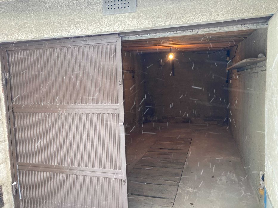 Garaż z kanałem os. Białostoczek