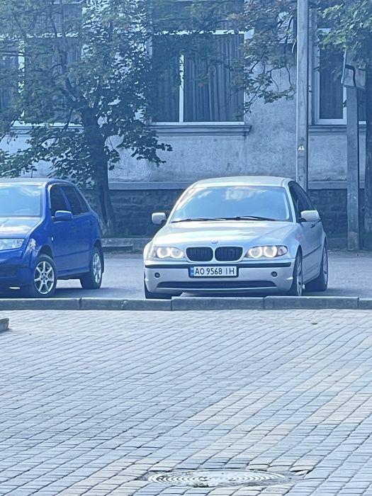 Продам BMW  e46 торг на каву!