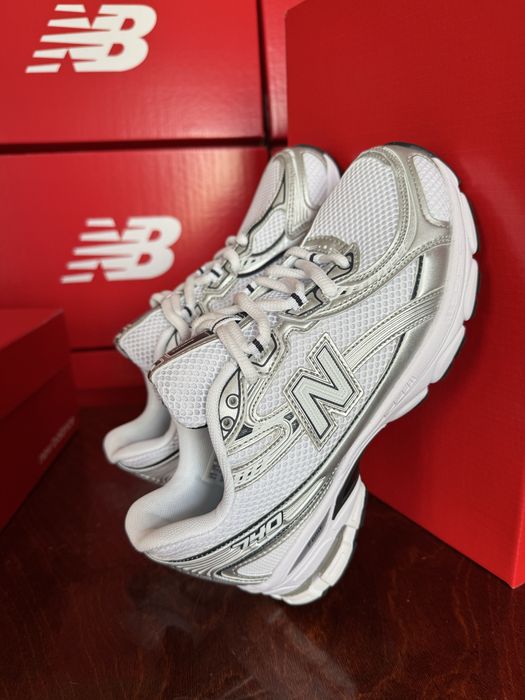Розпродаж Кросівки жіночі, чоловічі білі new balance 740, кросовки new balance