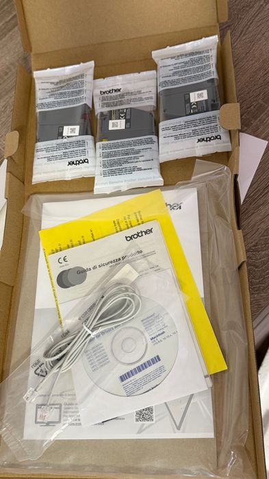 Продаю багатофункціональний принтер Brother MFC-J3930DW — професійна модель формату A3, яка ідеально підходить для офісу, бізнесу або дому