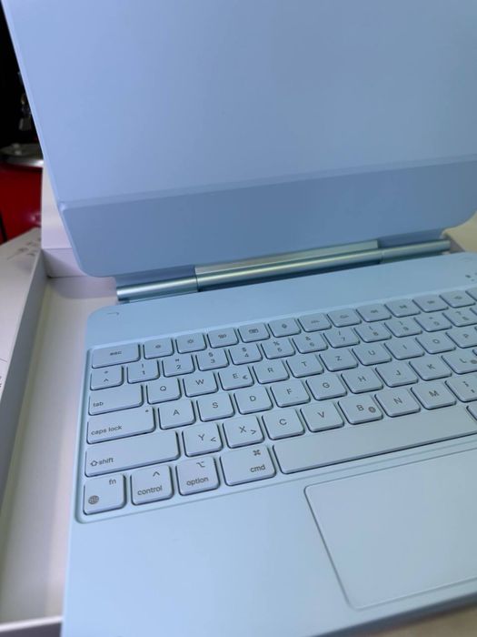 Чохол на  iPad 13 Rro