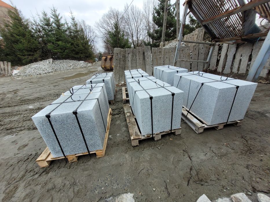 Płyty granitowe 20x40x8 / Promocja /chodnikowe/Polski Granit