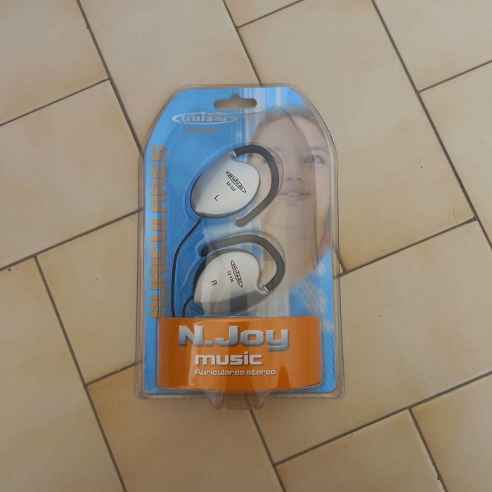 Auriculares Mitsai - Novos na Embalagem