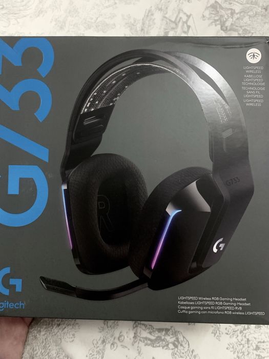Logitech G733 в идеальном состоянии