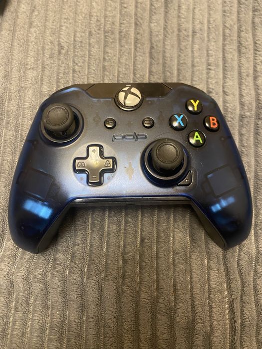 Дротові геймпади джойстики до Xbox One, Series S, Series X або пк у різному стані