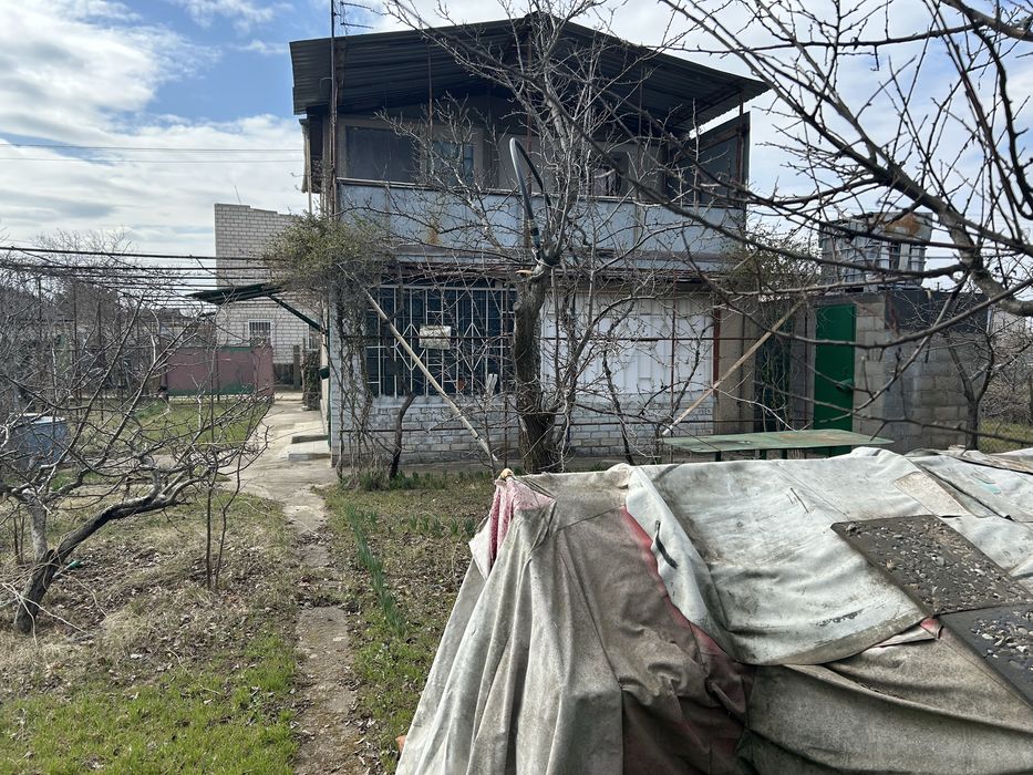 Продаеться дача с. Лимани