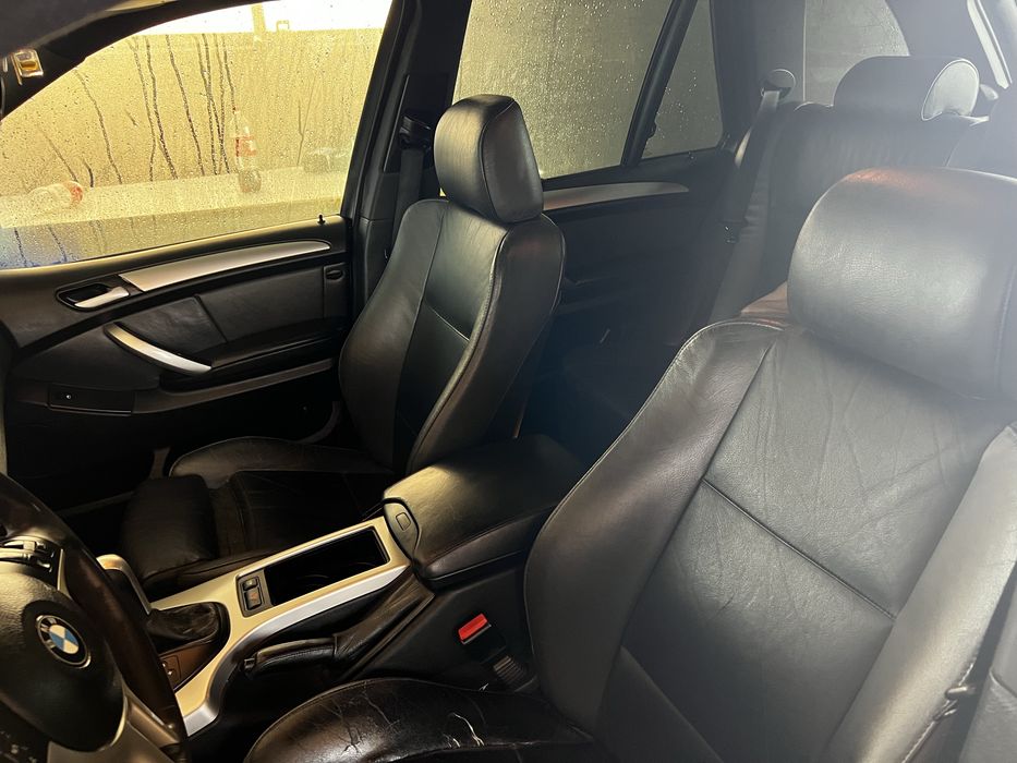 Продам BMW X5 в кузові Е53