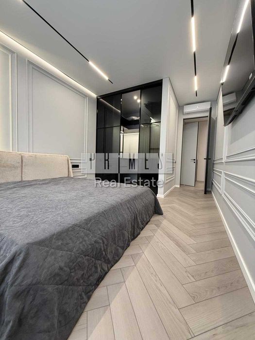 Продаж 2-кімнатної квартири 60 м² ЖК Delmar, Печерськ, вул. Андрія Верхогляда