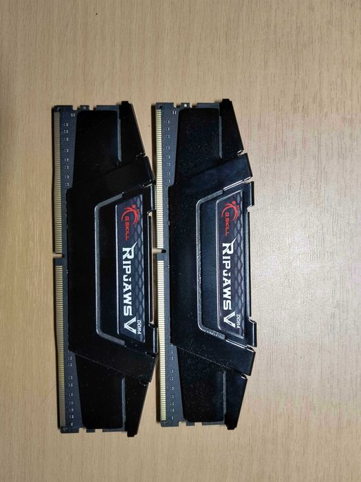 Пам'ять G.Skill DDR4 32гб 3200Мгц
