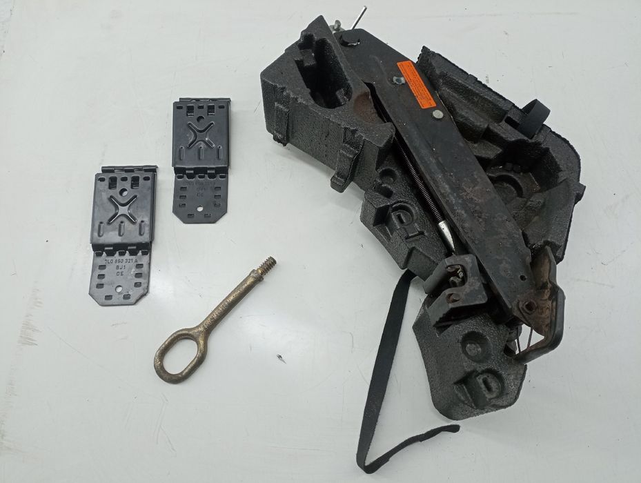 Kit de troca de pneu - VOLKSWAGEN Touareg (7LA, 7L6, 7L7) | 02 - 13