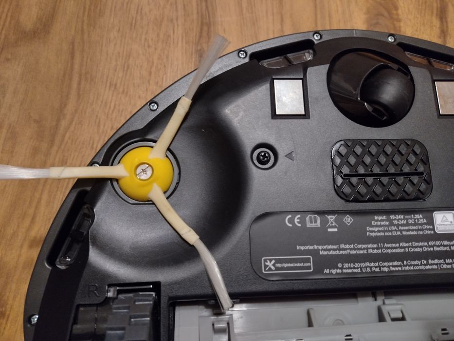 Odkurzacz iRobot roomba 697
