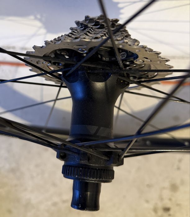Koła szosowe Syncros 700C + Schwalbe One + kaseta Shimano 11s