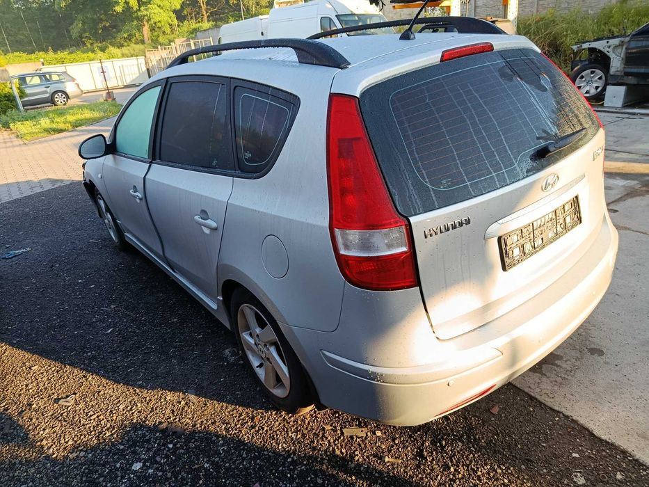 Hyundai I30 SW 1.4b G4FA 2011r NA CZĘŚCI
