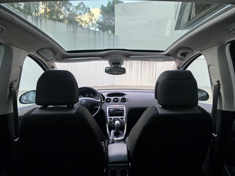 Peugeot 308 SPORT 1.6HDI 110CV  - Excepcional