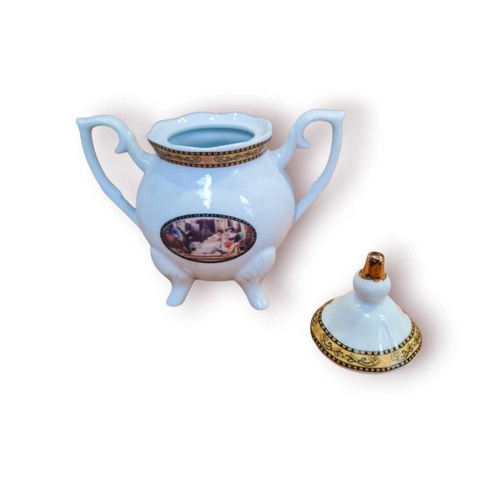 Açucareiro Porcelana c/ Dourado e Cena Romântica – 15 cm