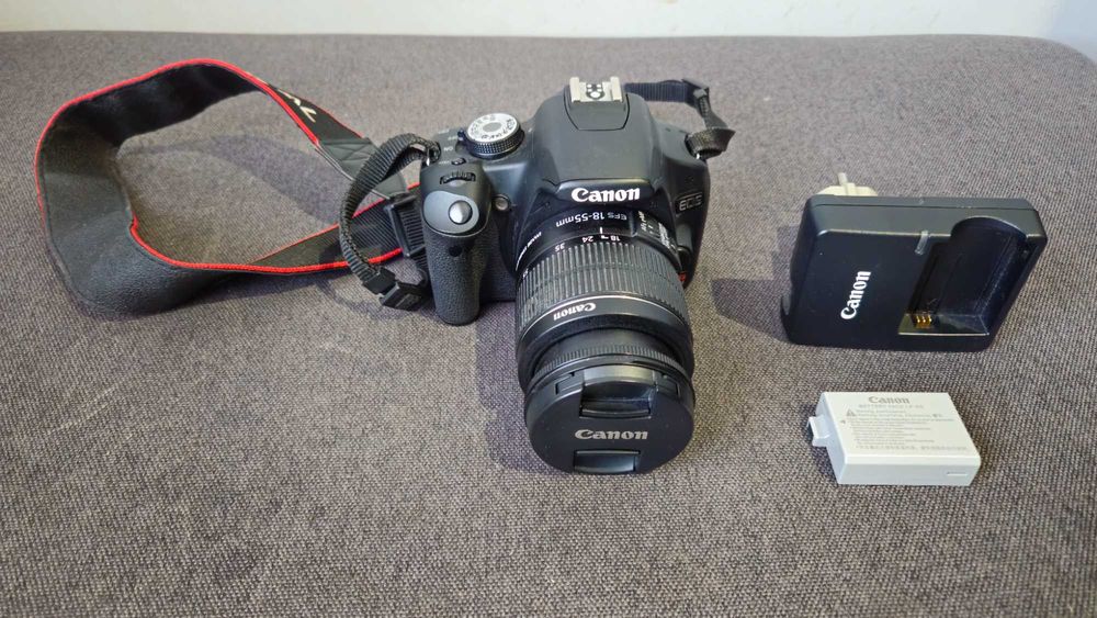 Lustrzanka Canon EOS Rebel T1i  (EOS 500D, EOS Kiss X3) + obiektyw EFS