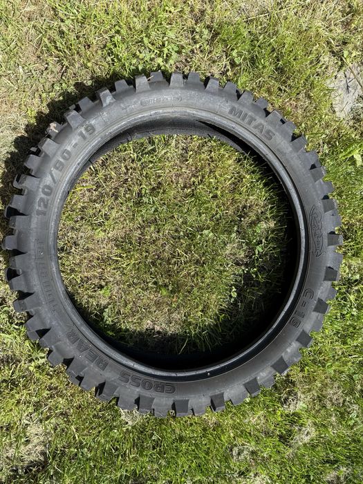 Opona Cross 19 MITAS C30, miekka bialy pasek, malo jezdzona