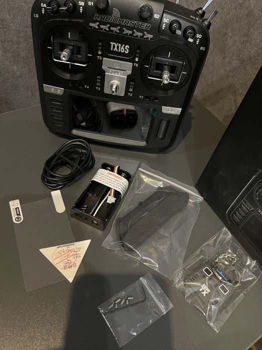 Продам нові пульти Radiomaster TX16S ELRS