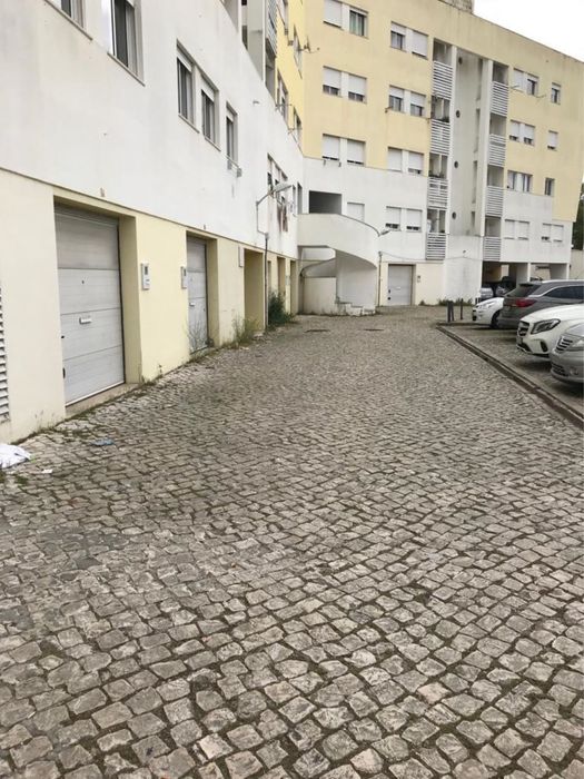 Armazem  escritório,, oficina para computadador , garagem