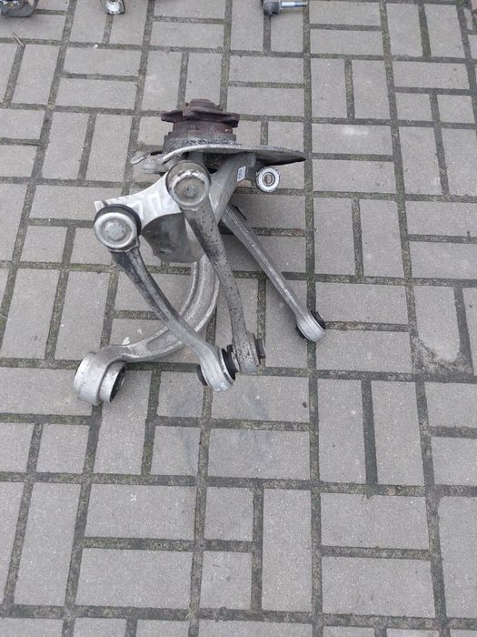 Audi A4 A5 8W0 B9 19r Zwrotnica Wahacz Lewa Str Przod
