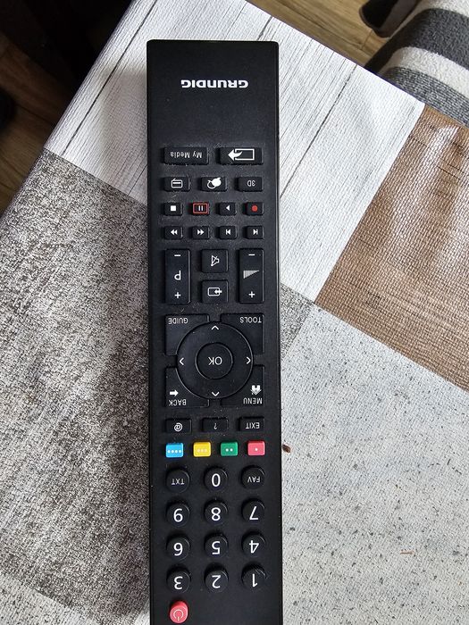 Grundig smart tv 49cali – uszkodzony
