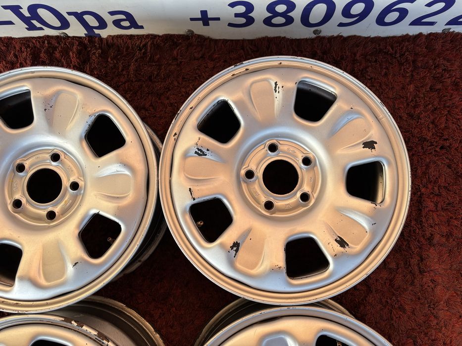 Original Dacia Duster Renault R16 5x114,3